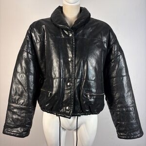 Vintage Black Leather Puffer Woman’s Jacket 38 (S-M)